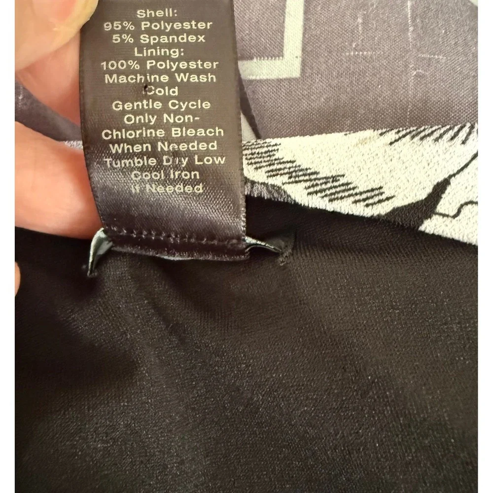 Ann Taylor M Black White Floral Sleeveless Shift Dress Career Minimalist Classic - Picture 6 of 6